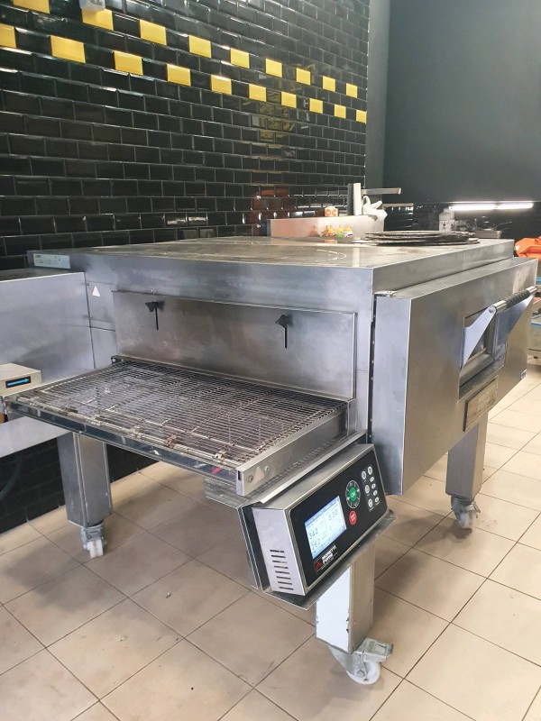 Dépannage entretien four à pizza moretti forni à Marseille 13